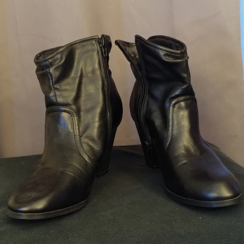 Guess Boots